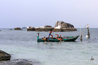 pantai tanjung kelayang belitung