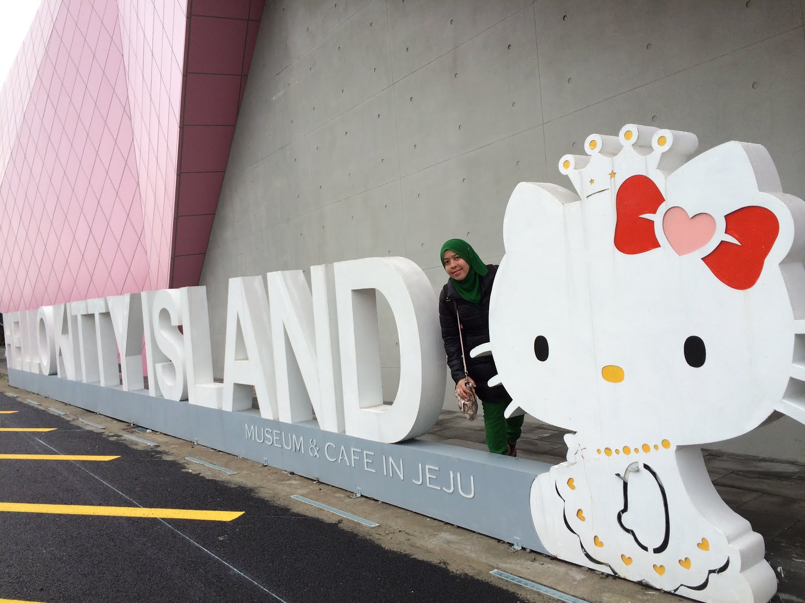 Hello Kitty, Jeju May 2014