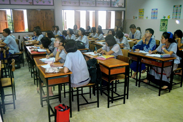 Таиланд ищет учителей английского для повышения уровня владения языком в стране