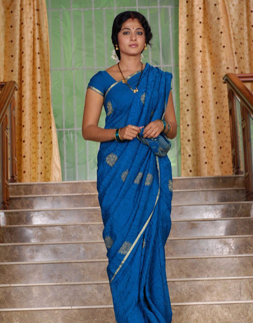 Anushka Shetty in Traditional Saree