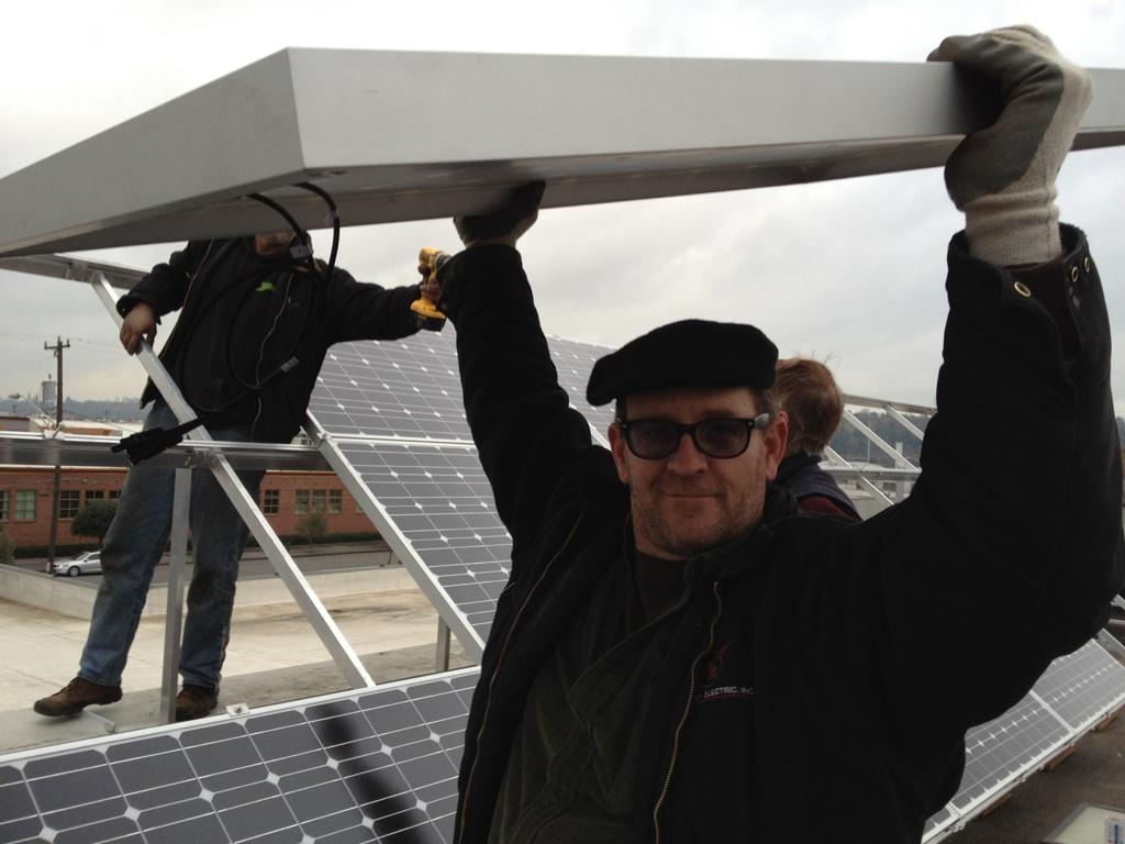 The first ITEK solar install in Seattle2011