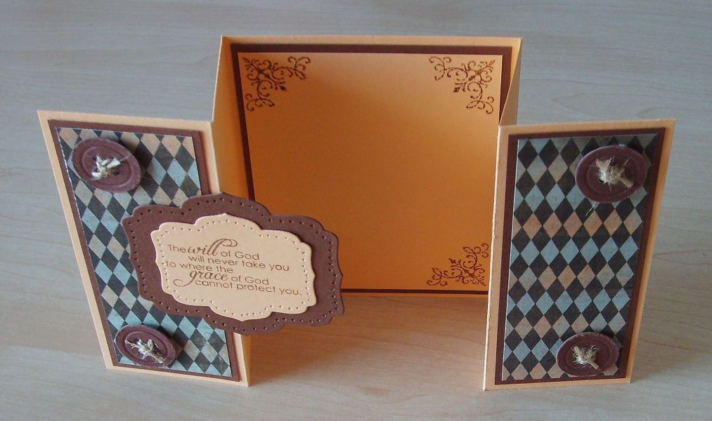 Basslady Creations: Tri-Fold-Karte für Cutie Stampers