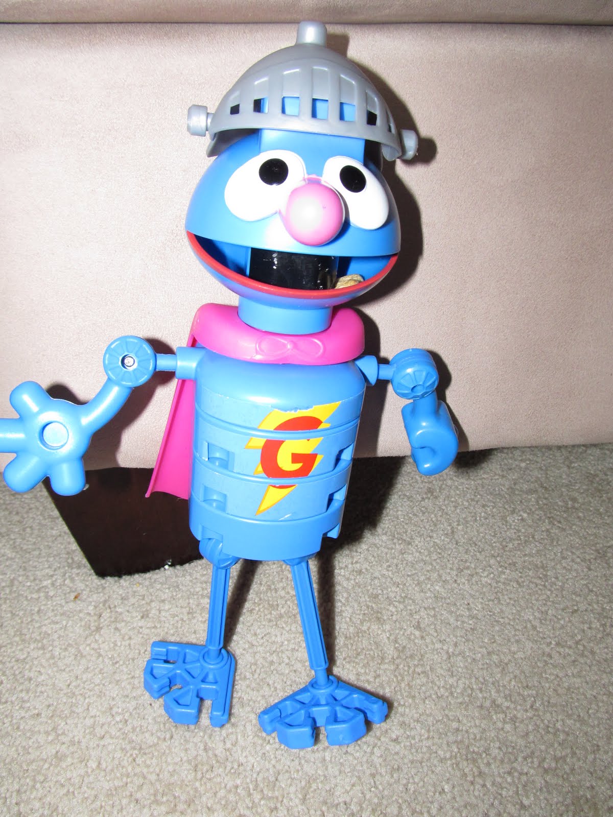 The Zanidean Family: Super Grover