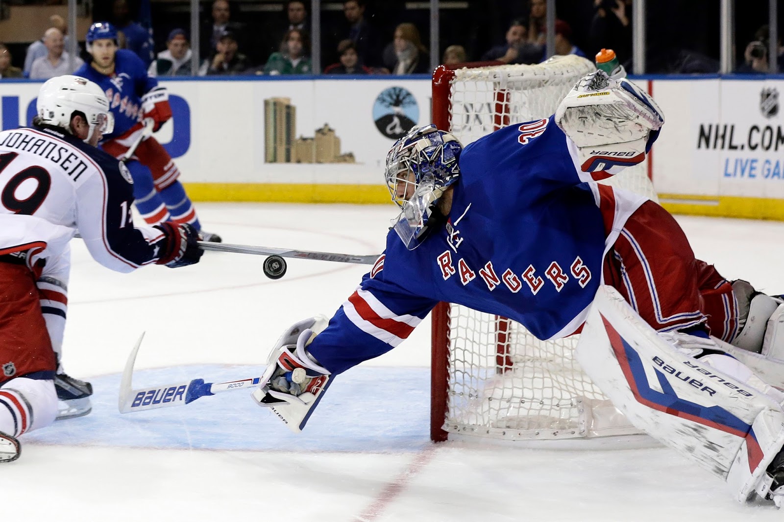 The Henrik Lundqvist Blog Watch Henrik Lundqvist Make a Spectacular