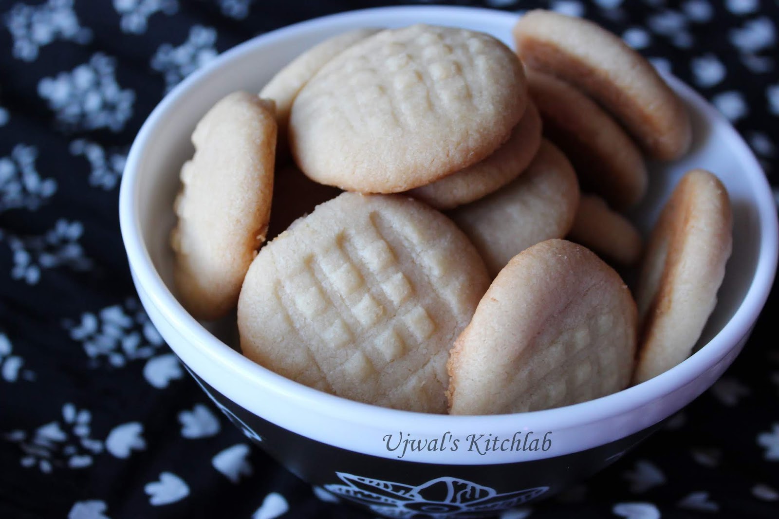 Ujwal's Kitchlab Eggless Butter Cookies