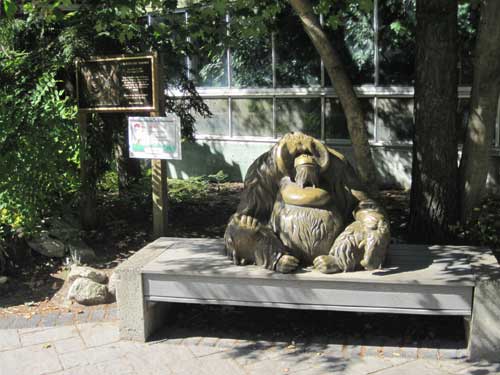 Kartiko Memorial Kartiko Memorial