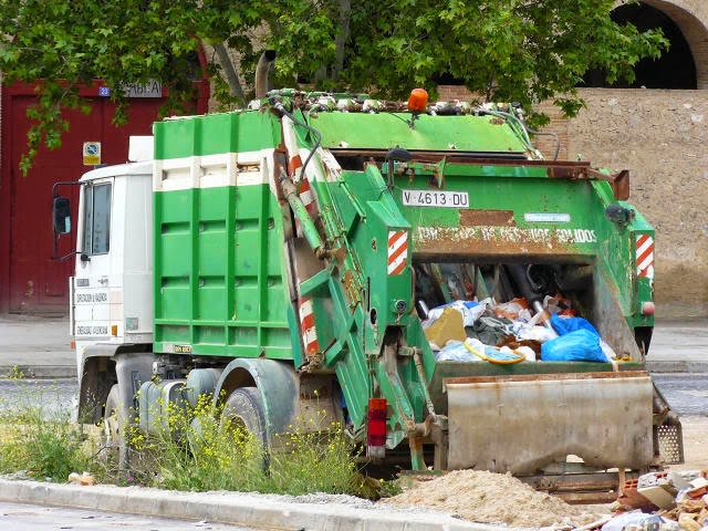 EL VERDE DE LA VIDA: La Basura al Zafacón