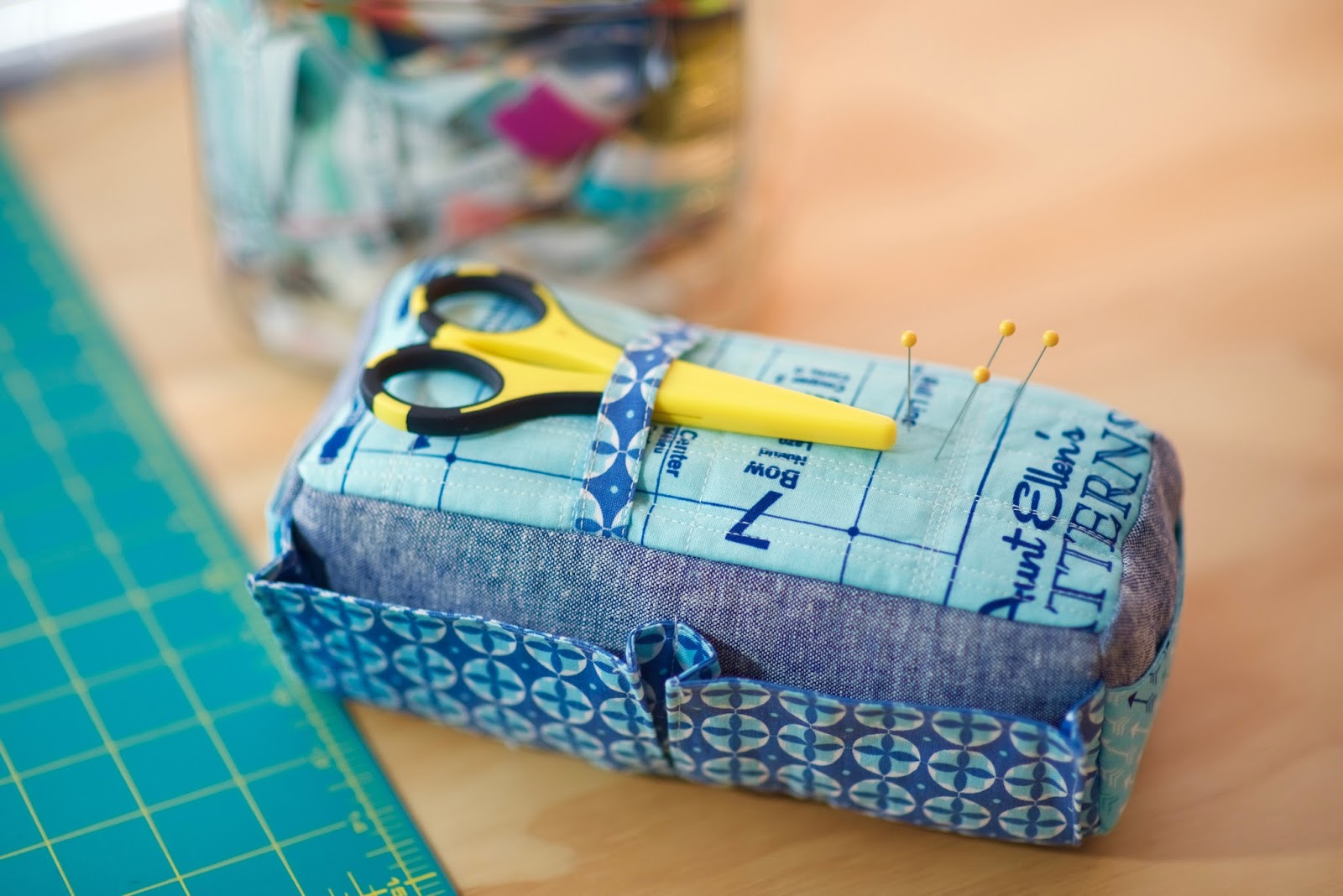 Sew Some Sunshine Handmade Style Carryall Pincushion