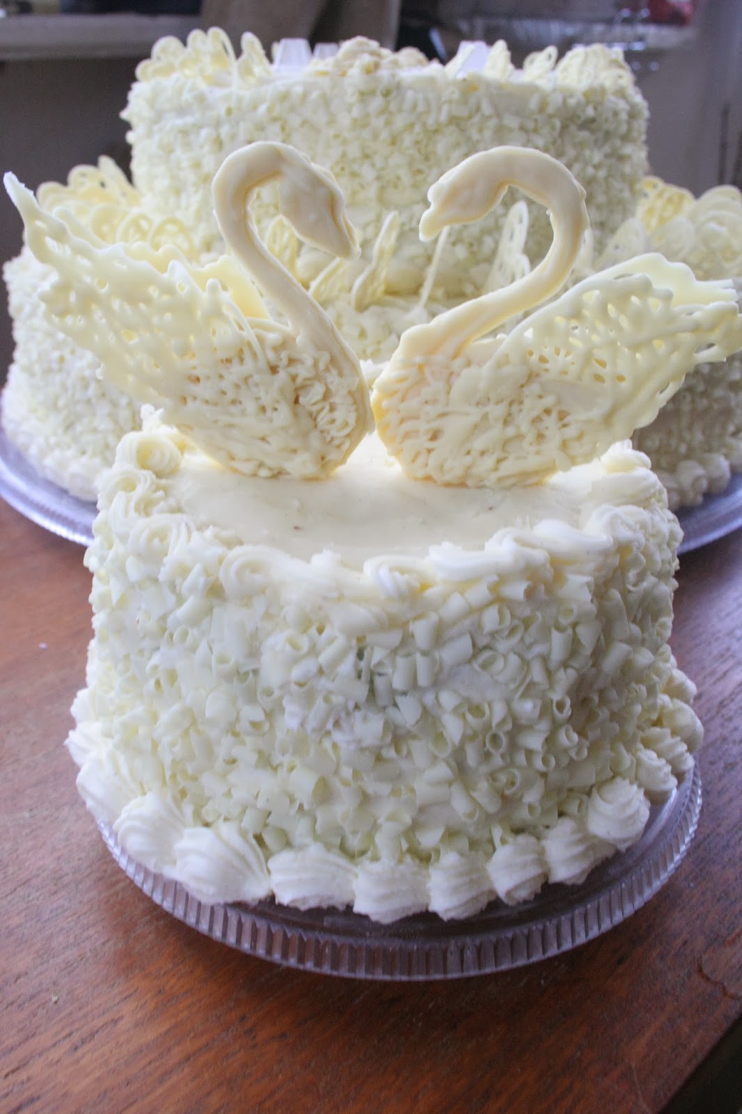 Cooking in Latvia: White Swan Wedding Cake