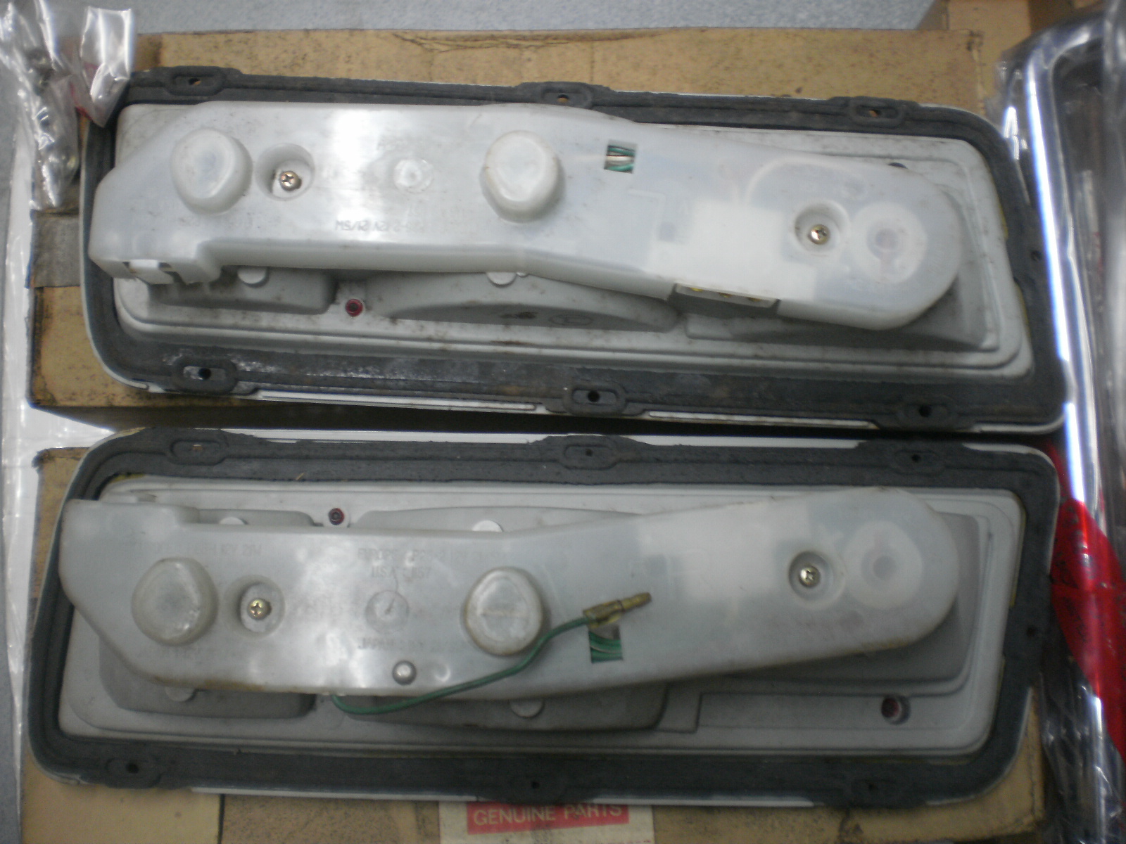 Parts For Olskool Cars: Toyota Corolla KE30 TE30 TE31 Sedan NOS Koito