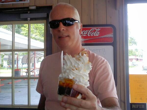 ArtSees Diner: Mikey's Drive In, Bridgman Michigan