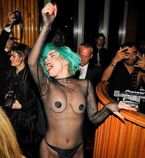 Lady Gaga Nude