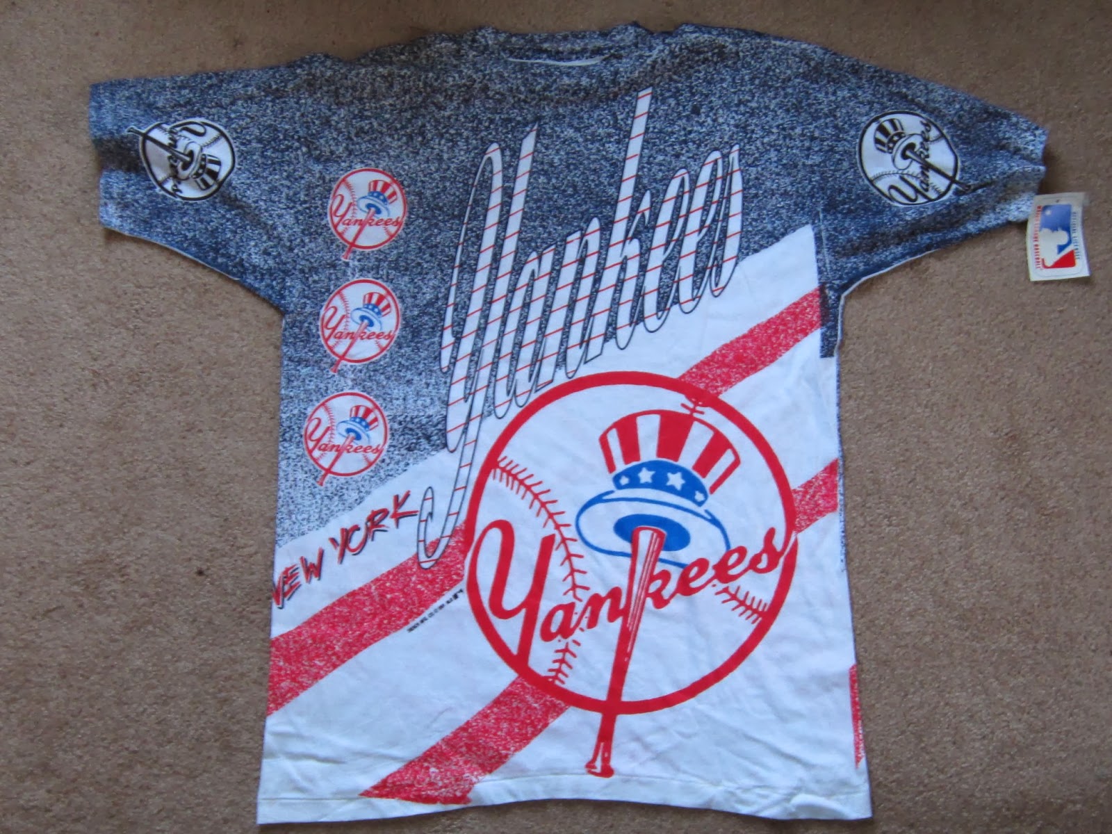 Vintage Sports Apparel DEADSTOCK NWT 1991 Trench New York Yankees T