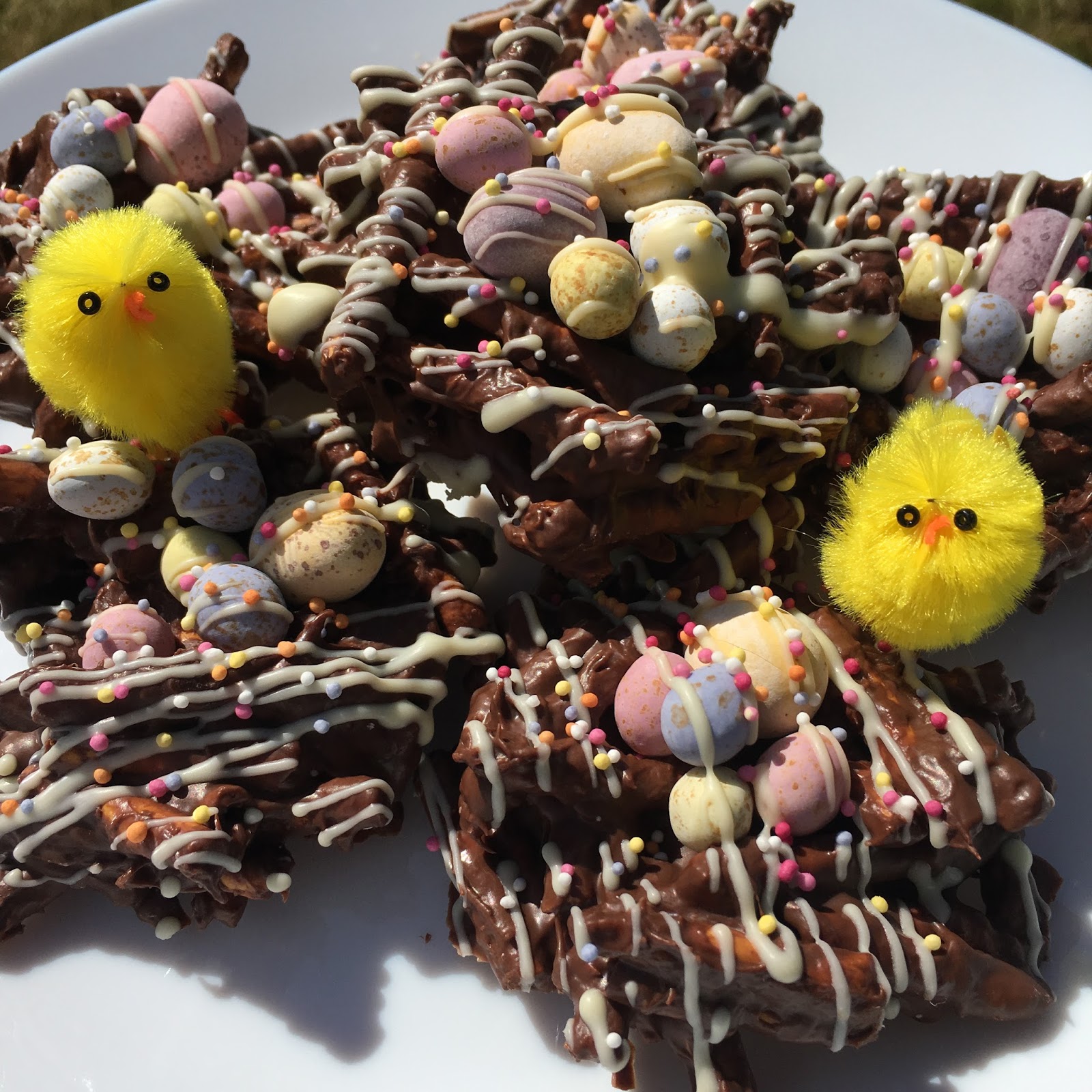 Winding the Bobbin Up Salted Caramel Easter Nests