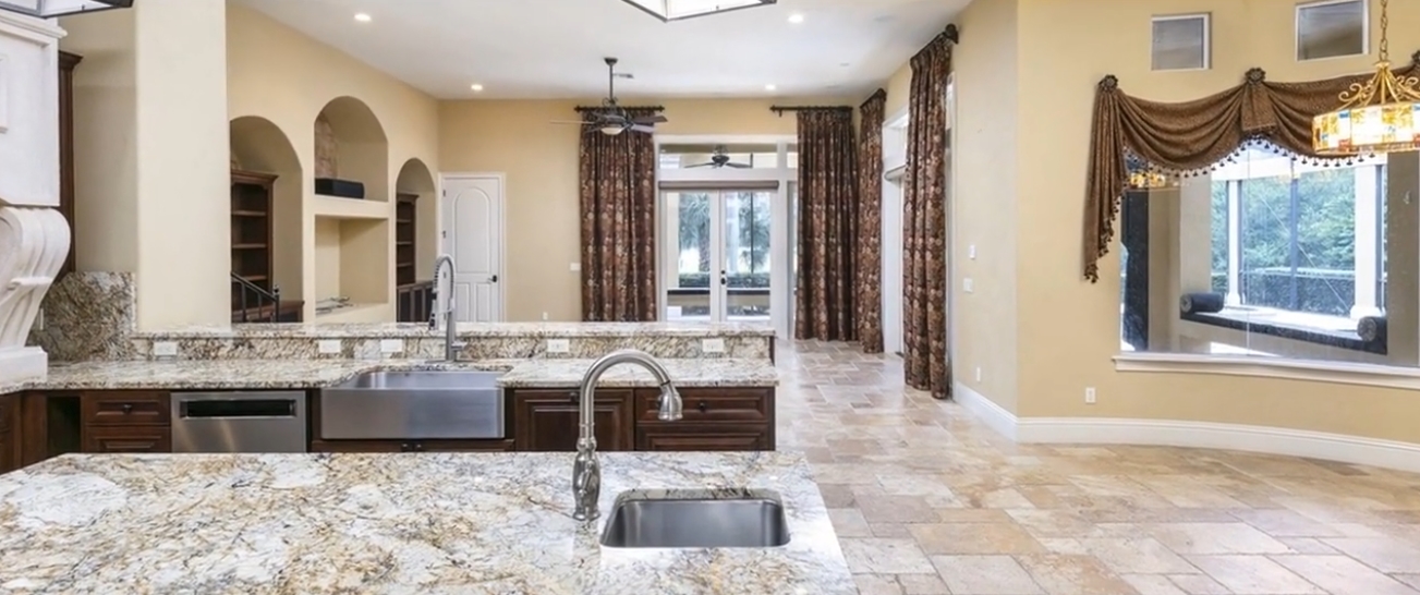 16 Photos vs. 6814 Valhalla Way, Windermere, FL Home Interior Design Tour