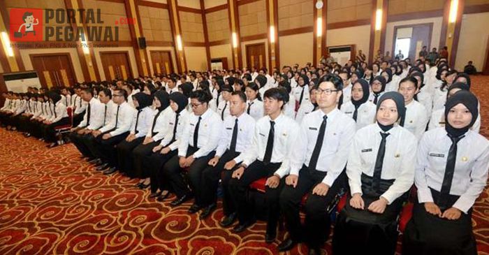 Terbukanya peluang CPNS di Tahun 2017, Masyarakat di Minta Waspada Calo Terbukanya peluang CPNS di Tahun 2017, Masyarakat di Minta Waspada Calo