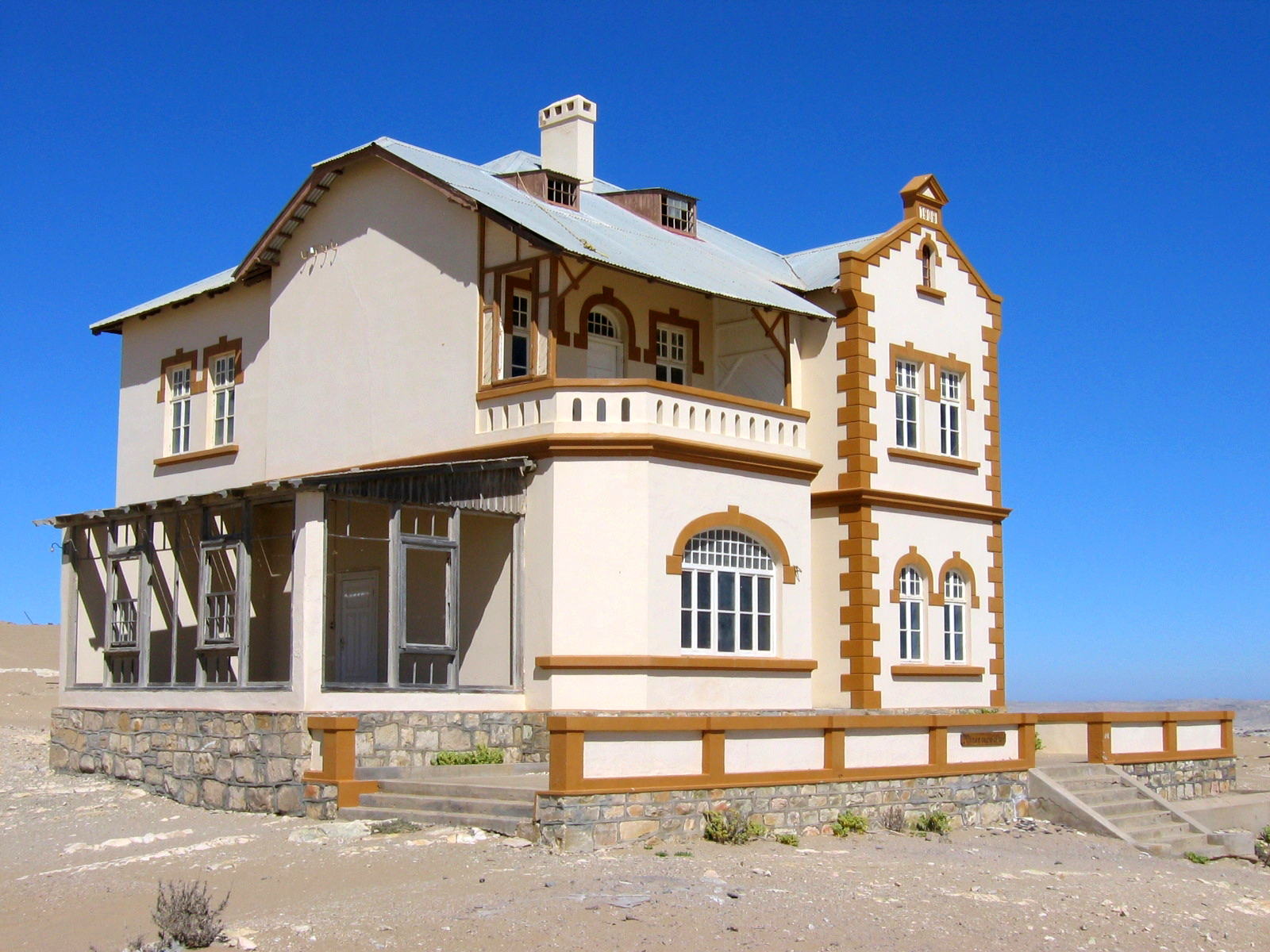 LOS ARCHIVOS DEL VIENTO: KOLMANSKOP: UNA UTOPÍA EN EL DESIERTO