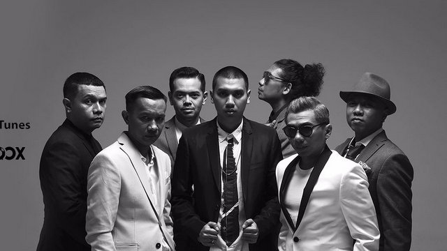 T-Five dan Rayi Putra T-Five dan Rayi Putra