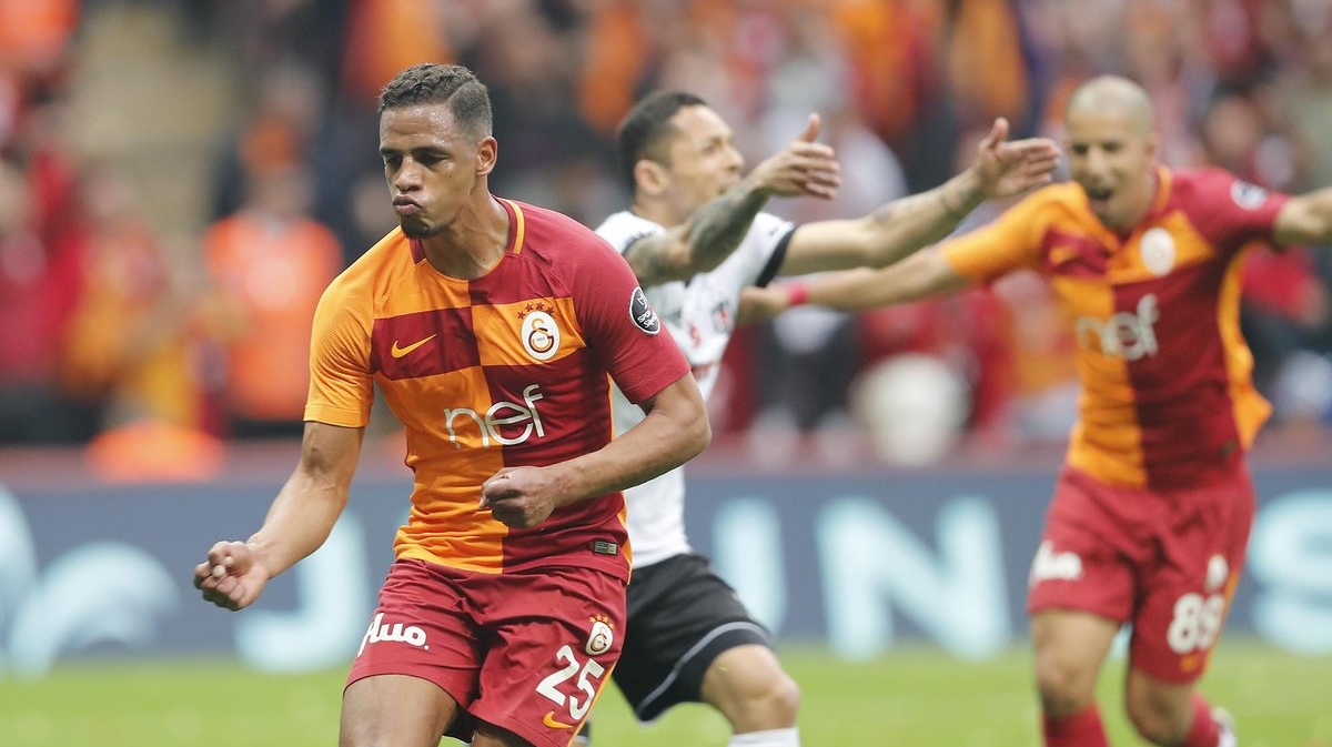 матч бешикташ галатасарай. стадион бешикташ галатасарай дерби. матч бешикташ галатасарай. чемпионат турции – галатасарай. матч бешикташ галатасарай.