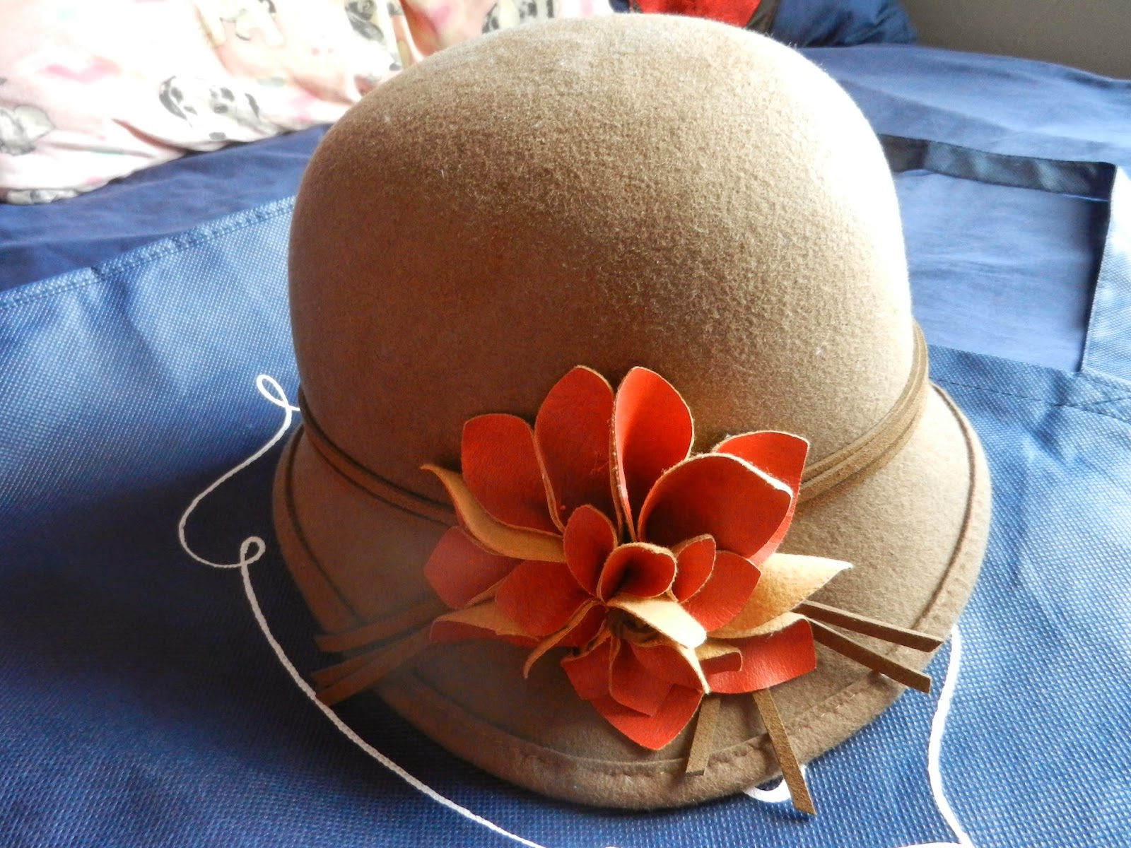vintage autumn cloche hat vintage autumn cloche hat