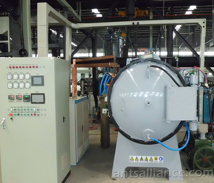 Vacuum furnace for heat treatment atructure principle