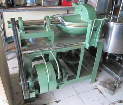 Mesin Pembuat Bakso gambar mesin pembuat bakso