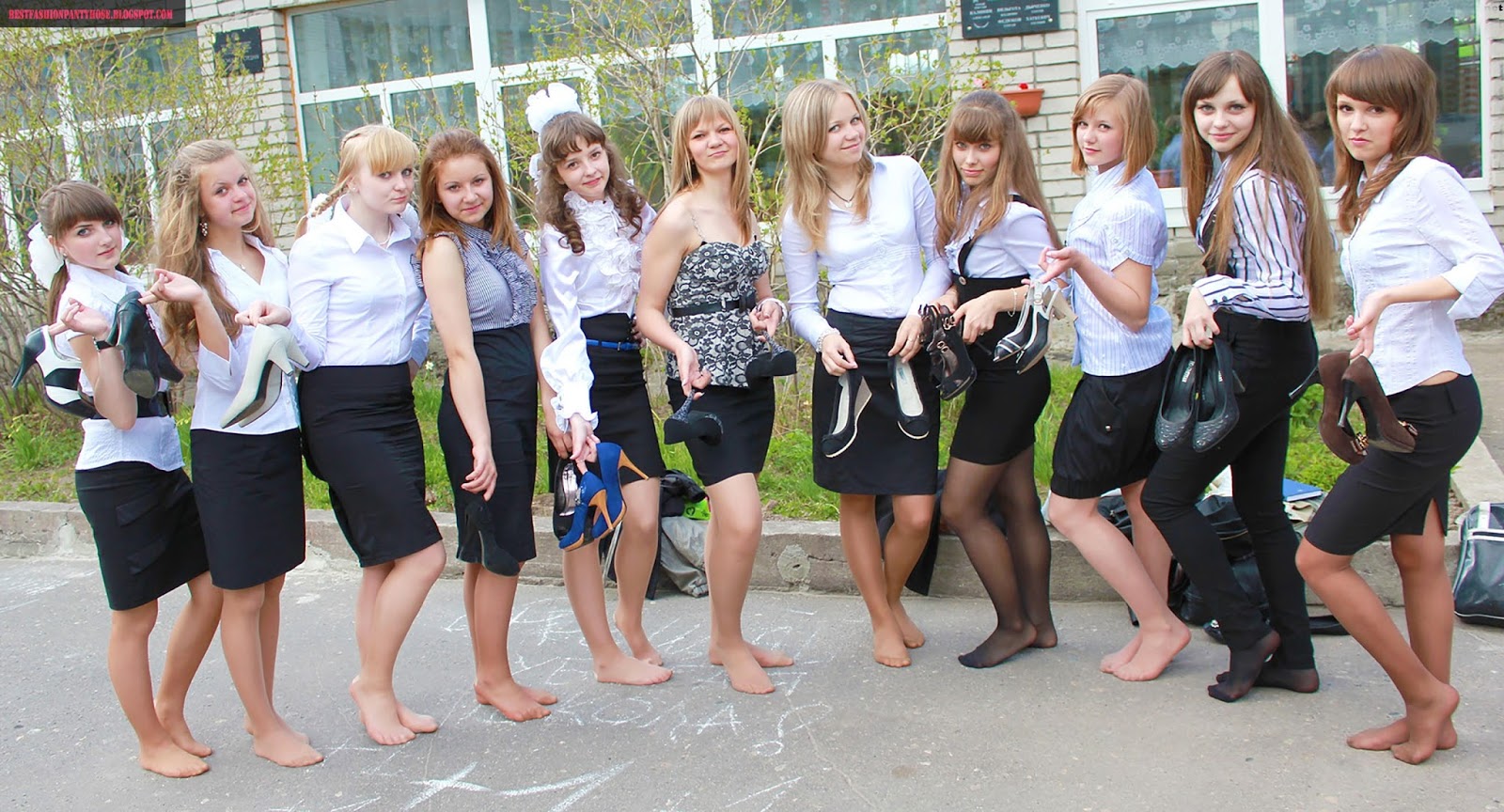 Teen Girls And Their Pantyhose
