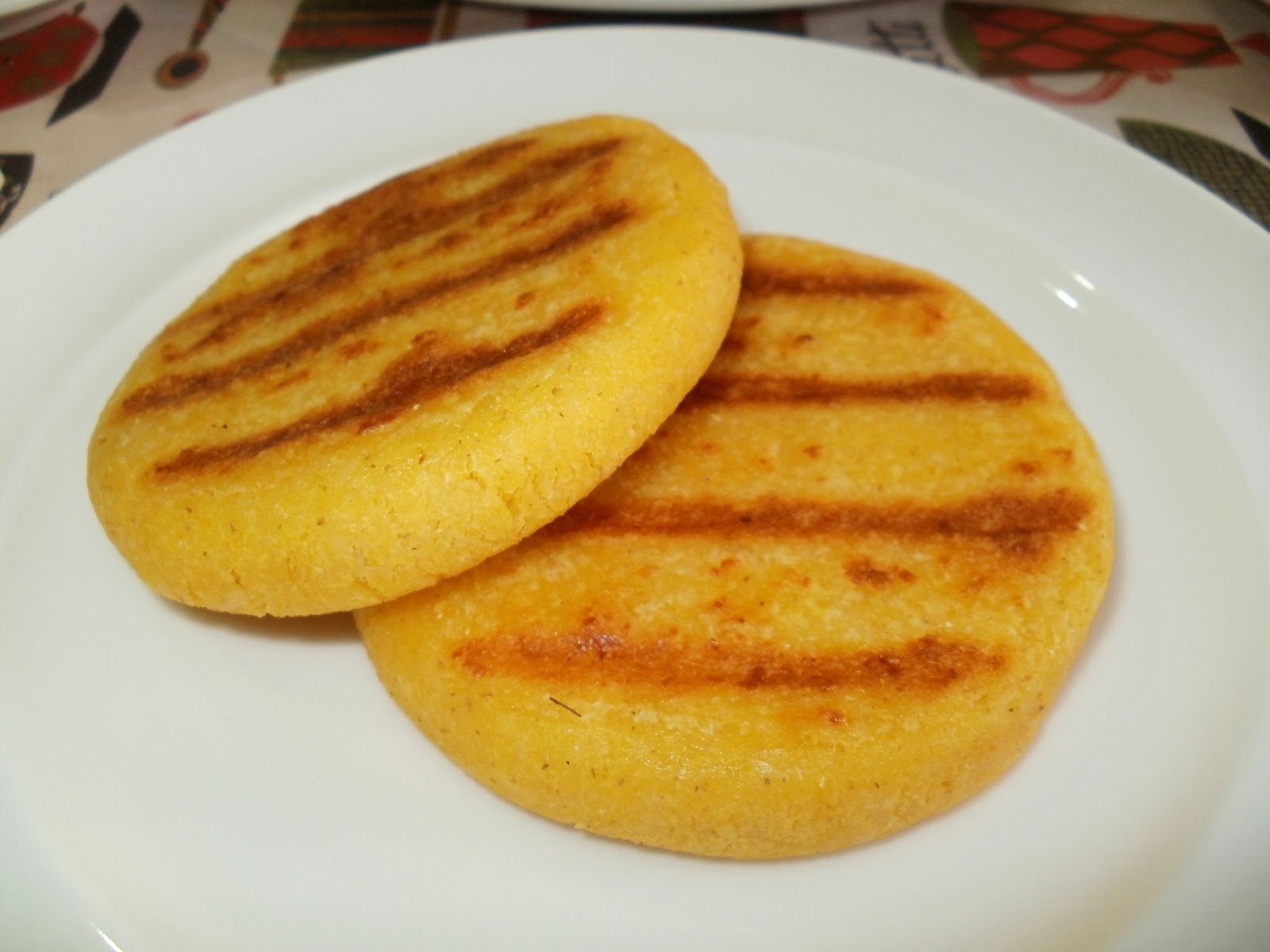 Arepas de maíz con queso