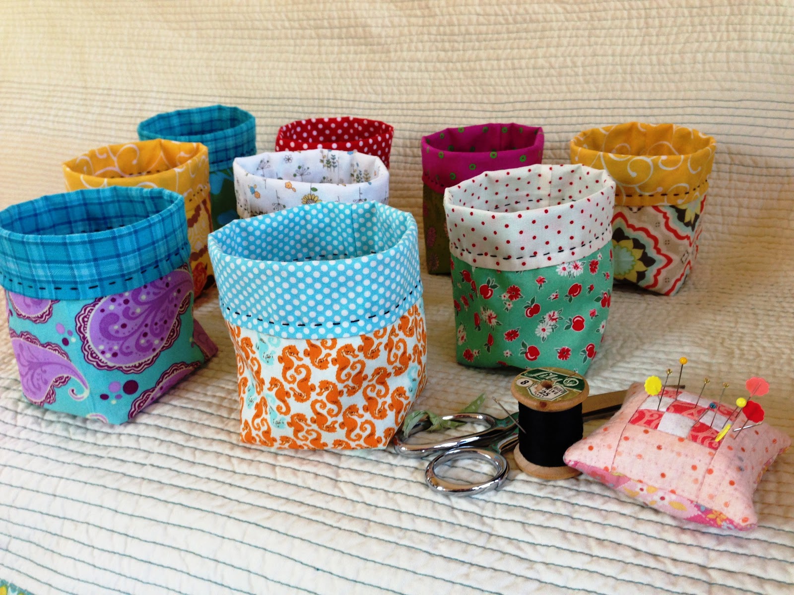 crazy mom quilts finish it up Friday, 11/2/12