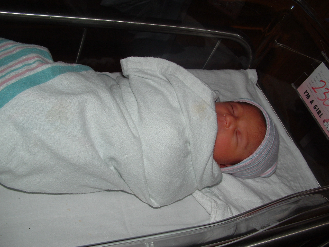 On the road of Motherhood Safe Baby Sleeping Tips (and the difference