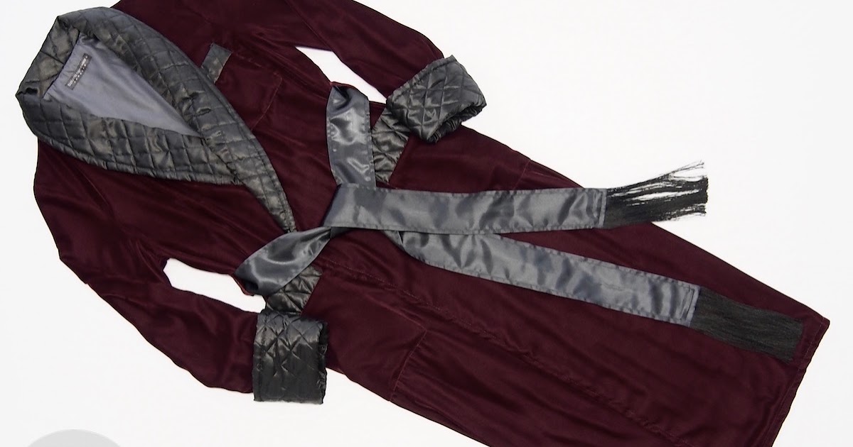 Long Red Velvet Men's Dressing Gown with Quilted Silk Shawl Collar