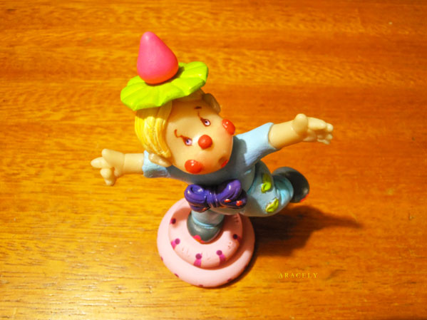 payasito porcelana fria acrilicos