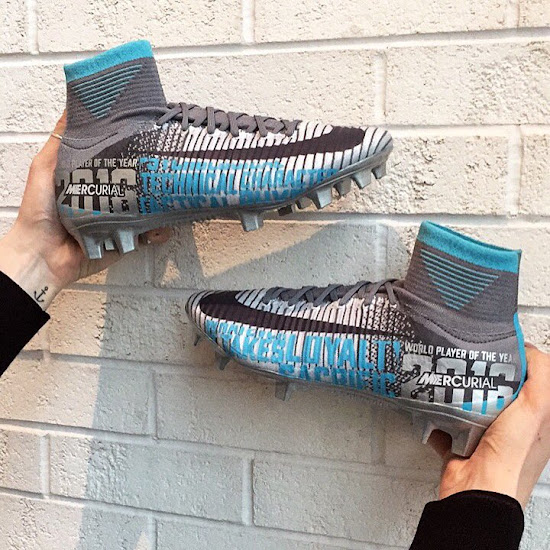 carli lloyd cleats