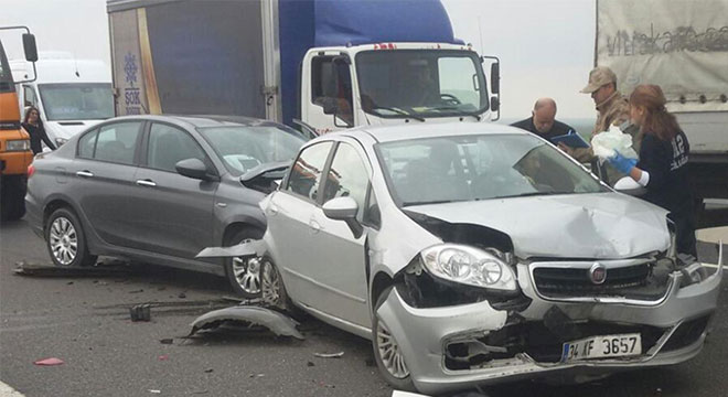 Diyarbakır-Ergani Karayolunda trafik kazası: 4 yaralı Diyarbakır-Ergani Karayolunda trafik kazası: 4 yaralı