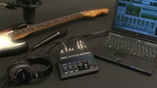 The new head of its class is the multifaceted TRI-CAPTURE USB interface a unique, compact audio interface optimized for personal and mobile recording, vocal and guitar recording