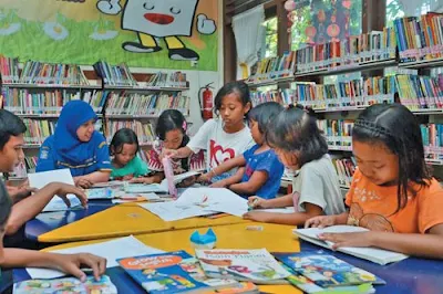 Anak yang Memiliki Banyak Buku Cenderung Sukses