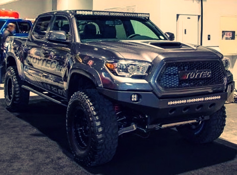 2018 Toyota Tundra Crewmax, Platinum and Sr5 2018 Toyota Tundra Crewmax, Platinum and Sr5