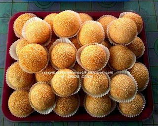 Resep Membuat Kue Onde Onde Isi Kacang Hijau