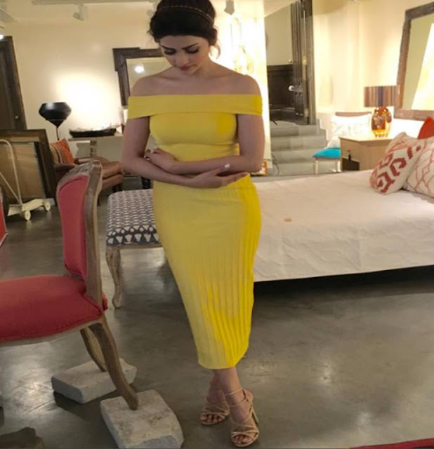 Spotted:Actress Prachi Desai in INTOTO shoes Spotted:Actress Prachi Desai in INTOTO shoes
