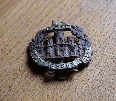 Essex regiment cap badge ww2