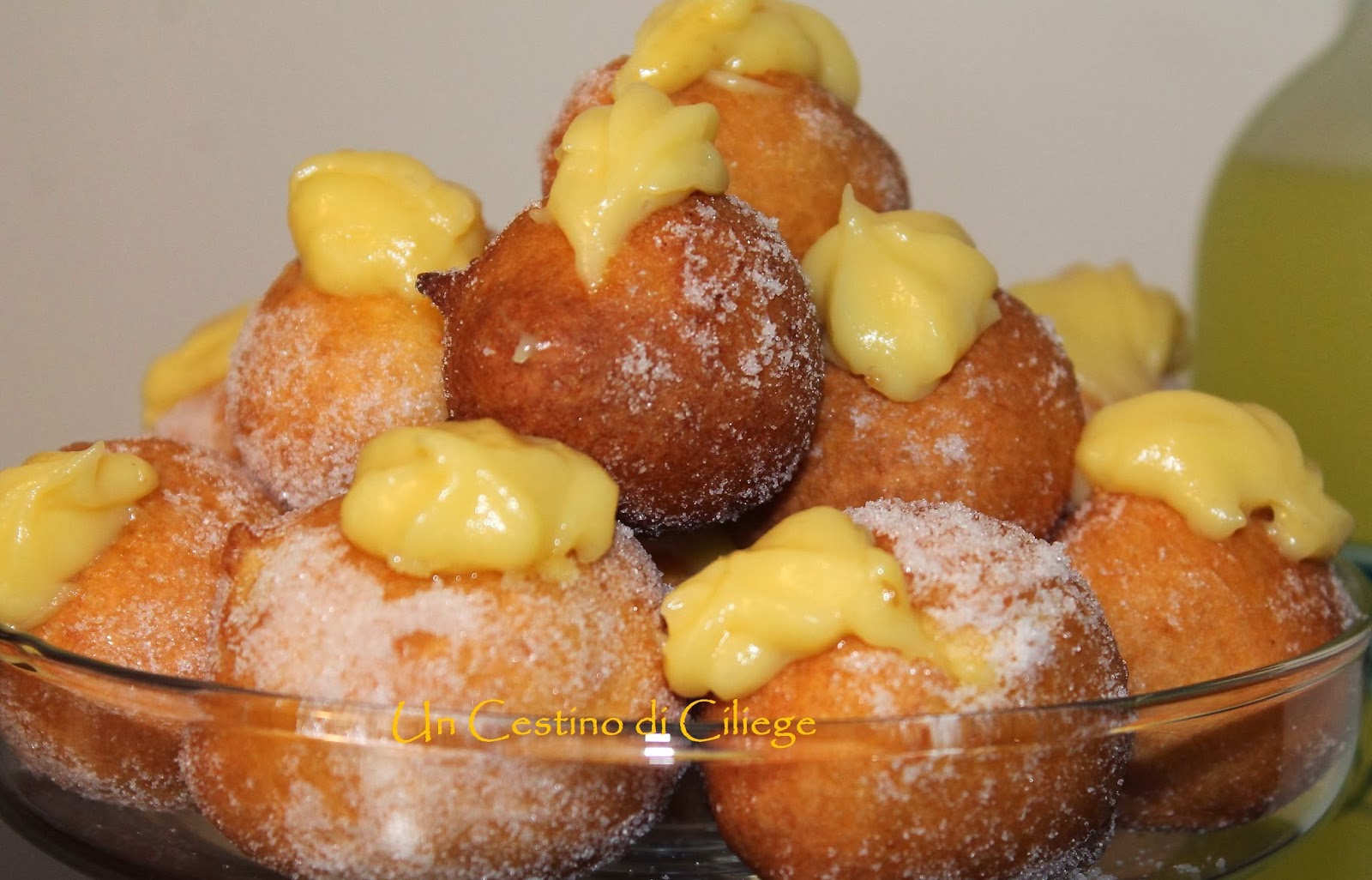 frittelle farcite con crema al limoncello