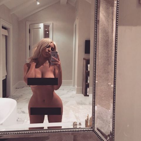 Kim Kardashian Bugil telanjang