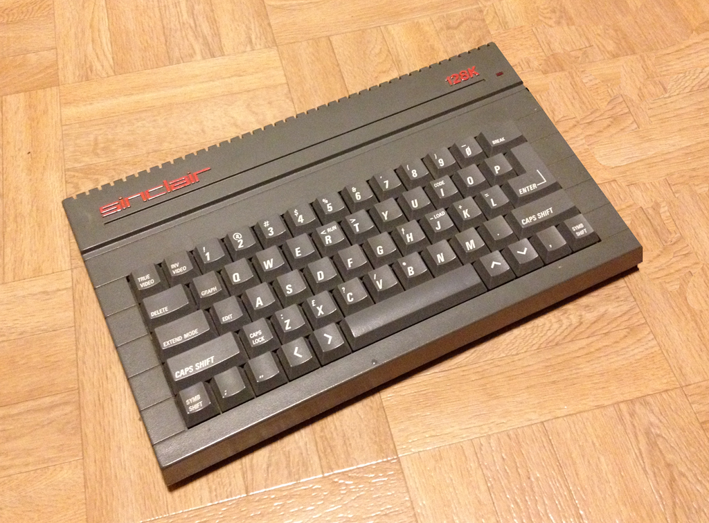 Спектрум 2. ZX Spectrum 128k. Sinclair ZX Spectrum 128. Компьютер ZX Spectrum 128k. Sinclair ZX Spectrum.