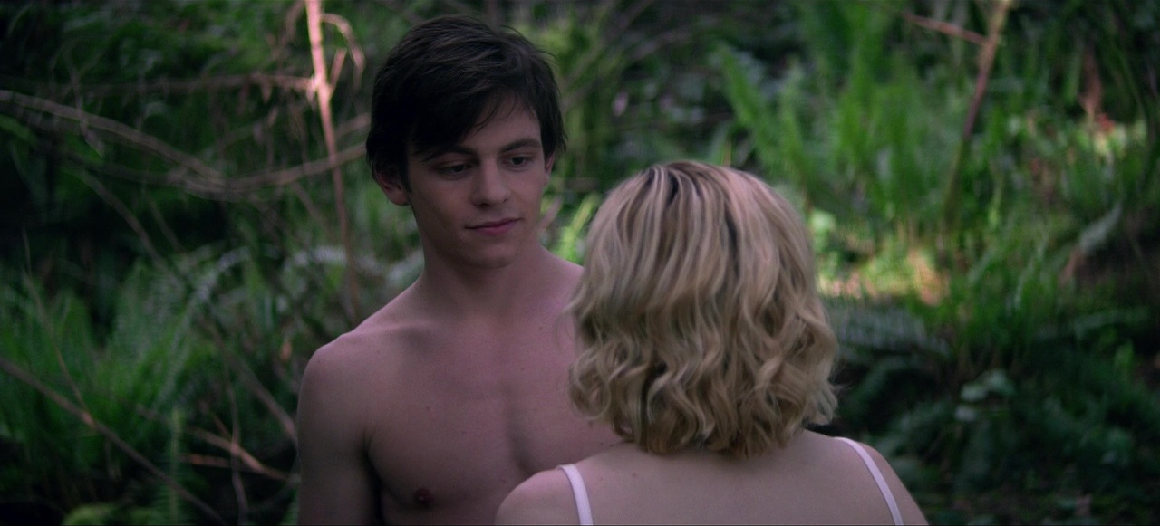 Ross Lynch shirtless in Chilling Adventures Of Sabrina 1-03 "Chapter T...