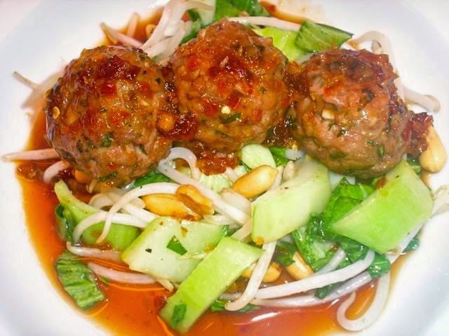 The Briny Lemon: Thai Sesame Meatballs with Ground Turkey and Spicy ...