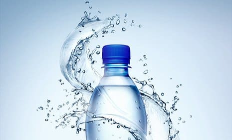 Бутылка минеральной воды Можно ли похудеть на минеральной воде