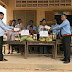 លោក សក ឡី នាំអំណោយឯឧ. ស សុខា និងលោកជំទាវ ជូនអ្នកឃុំពានរោង ស្រុកស្វាយអន្ទរ
