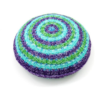 free crochet pattern cushion covers round square rectangular granny square gratis haakpatroon