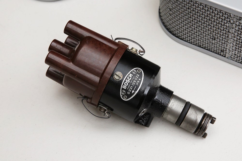 garage vintage shop blog no.2 Distributor