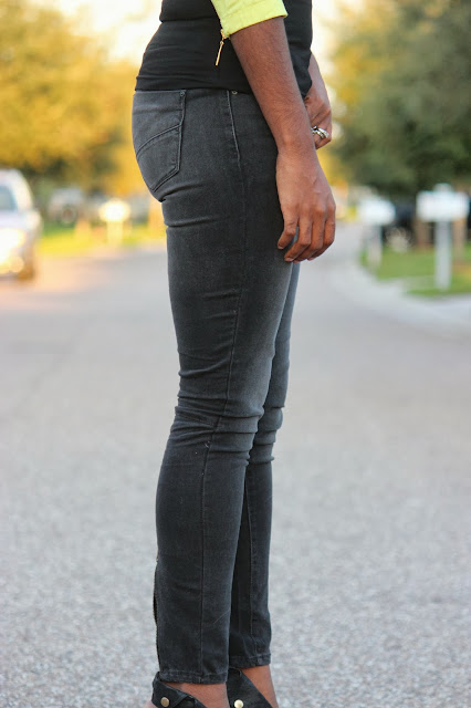Super Skinny Moto Jeans from Just Fab - FASHIONTOLIVE + FASHIONABLEFOODIVA